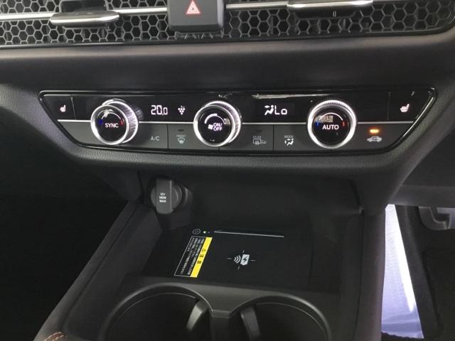 ＺＲ－Ｖ ｅ：ＨＥＶＺ　全周囲カメラ　クルコン　障害物センサー　ＢＳＭ　前後ドラレコ　ＥＴＣ２．０　全周囲モニター　電動リヤゲート　ＬＥＤ　サイドエアバック　Ｐシート　ナビ・ＴＶ　Ａライト　ドライブレコーダー　スマートキー（19枚目）