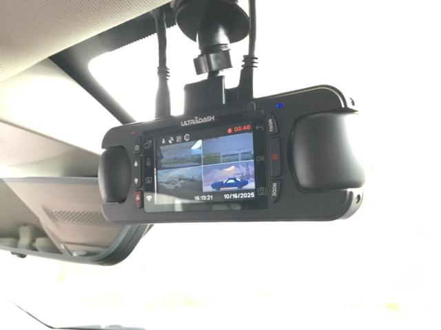 ＺＲ－Ｖ ｅ：ＨＥＶＺ　全周囲カメラ　クルコン　障害物センサー　ＢＳＭ　前後ドラレコ　ＥＴＣ２．０　全周囲モニター　電動リヤゲート　ＬＥＤ　サイドエアバック　Ｐシート　ナビ・ＴＶ　Ａライト　ドライブレコーダー　スマートキー（25枚目）