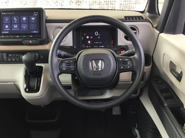 N-BOX ベースグレード デモカー 片側電動スライドドア クルコン 障害物センサー 純正ナビ ドラレコ ETC シートヒーター 衝突軽減システム スマートキ- 禁煙 カーテンエアバック イモビライザー ECOモード 横滑り防止(16枚目)