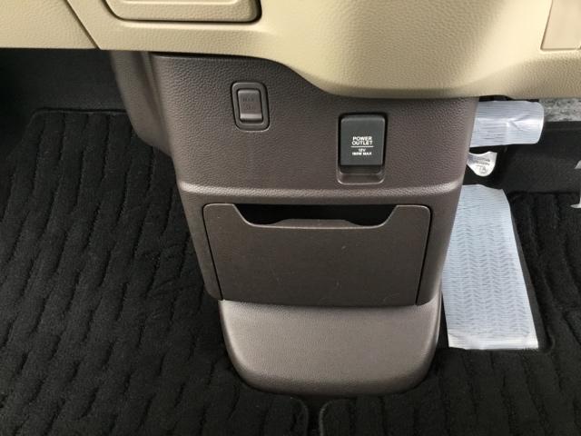 Ｎ－ＢＯＸ Ｇ・Ｌホンダセンシング　片側電動スライドドア　純正ナビ　ＥＴＣ　レーダブレーキ　Ａストップ　ＥＳＣ　キーフリーシステム　ＬＥＤライト　オートライト　バックＭ　ＵＳＢ　スマートキー　クルコン　両席エアバック　エアコン　パワステ（22枚目）