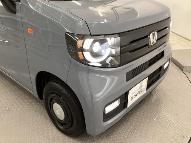 明るく消費電力も少ない【ＬＥＤヘッドライト】。雨天時にも明るく照らしてくれます。