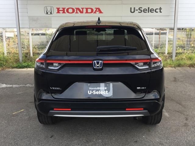 ヴェゼル ｅ：ＨＥＶＸ　クルコン　衝突軽減Ｂ　純正ナビ　ＥＴＣ　前後ドラレコ　前後障害物センサー　ＡＡＣ　イモビライザー　スマ－トキ－　誤発進抑制　ＰＷ　リアカメラ　ＥＳＣ　キーフリー　ＬＥＤヘッドランプ　ナビＴＶ　ＡＢＳ（8枚目）