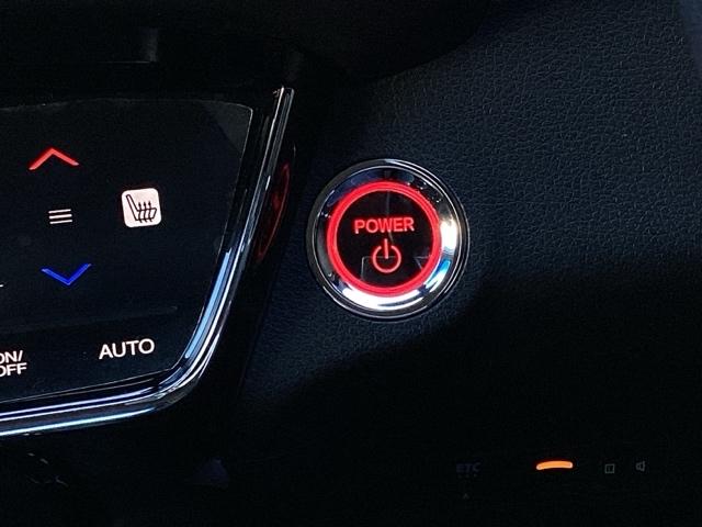 ヴェゼル ハイブリッドＸ・ホンダセンシング　シ－トヒ－タ－　記録簿　横滑防止　Ｒカメラ　スマ－トキ－　クルコン　ＥＴＣ車載器　サイドエアバック　キーレスエントリー　ＡＢＳ　ＤＶＤ再生　ＬＥＤヘッドライト（24枚目）