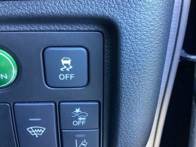 ヴェゼル ハイブリッドＸ・ホンダセンシング　シ－トヒ－タ－　記録簿　横滑防止　Ｒカメラ　スマ－トキ－　クルコン　ＥＴＣ車載器　サイドエアバック　キーレスエントリー　ＡＢＳ　ＤＶＤ再生　ＬＥＤヘッドライト（31枚目）