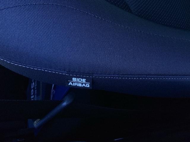 ヴェゼル ハイブリッドＸ・ホンダセンシング　シ－トヒ－タ－　記録簿　横滑防止　Ｒカメラ　スマ－トキ－　クルコン　ＥＴＣ車載器　サイドエアバック　キーレスエントリー　ＡＢＳ　ＤＶＤ再生　ＬＥＤヘッドライト（34枚目）