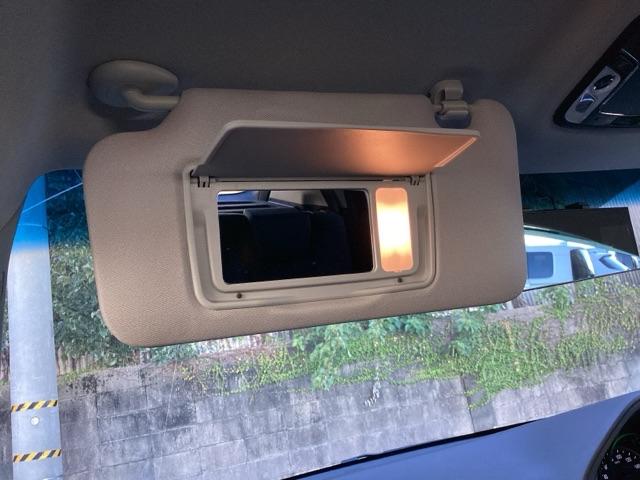 ヴェゼル ハイブリッドＸ・ホンダセンシング　シ－トヒ－タ－　記録簿　横滑防止　Ｒカメラ　スマ－トキ－　クルコン　ＥＴＣ車載器　サイドエアバック　キーレスエントリー　ＡＢＳ　ＤＶＤ再生　ＬＥＤヘッドライト（44枚目）