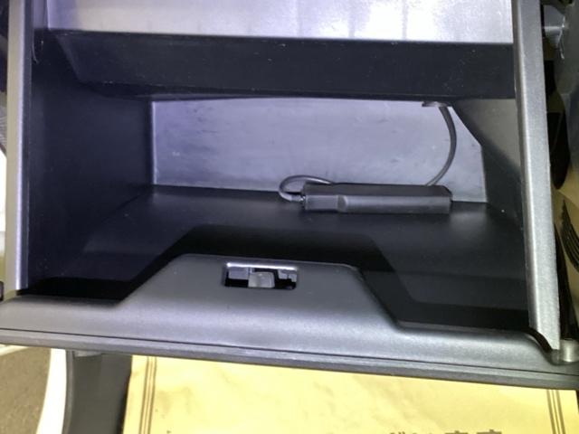 N-BOX G・Lパッケージ メモリーナビ ワンセグ リアカメラ I-STOP ベンチ席 カラーバックモニター 全席PW ナビテレビ 1セグ AAC 横滑り防止 スマートキー DVD再生 ABS キーレスE パワーステアリング(34枚目)