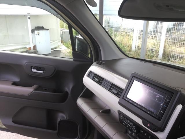 Ｎ－ＷＧＮ Ｌホンダセンシング　クルコン　衝突軽減Ｂ　バックカメラ　純正ナビ　ＥＴＣ　ドラレコ　運転席シートヒーター　Ｂモニタ　誤発進抑制　オートライト　横滑り防止機能　ＵＳＢポート　パーキングセンサー　セキュリティアラーム　ＡＢＳ（25枚目）