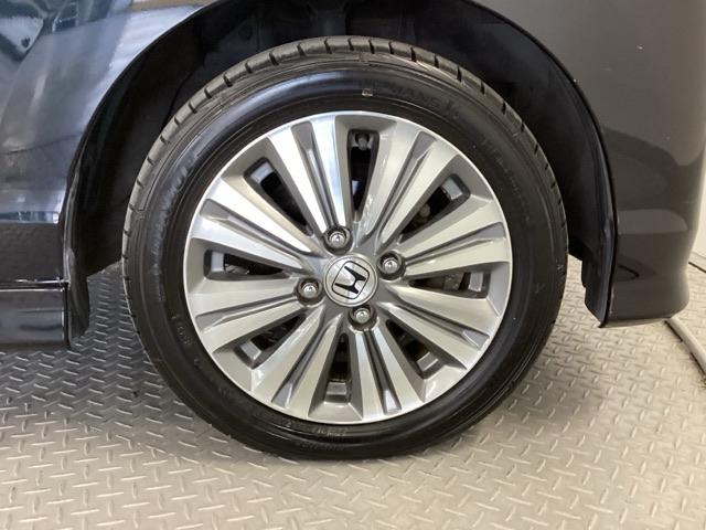 ホンダ純正１４インチアルミホイールです。