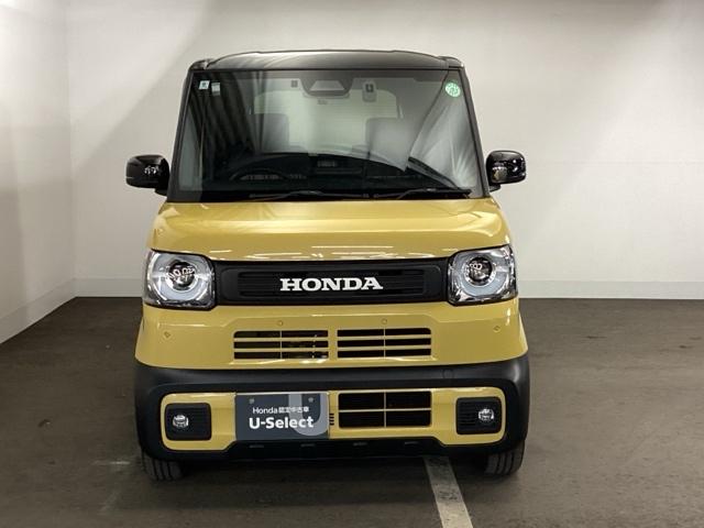 Ｎ－ＢＯＸジョイ ベースグレード　試乗車　禁煙車　メモリーナビ　フルセグ　全周囲カメラ　踏み間違い防止装置　Ｂカメラ　横滑り防止機能　ＬＥＤランプ　クルーズコントロール　パワーウィンドウ　前席シートヒーター　スマートキー　ベンチシート（6枚目）