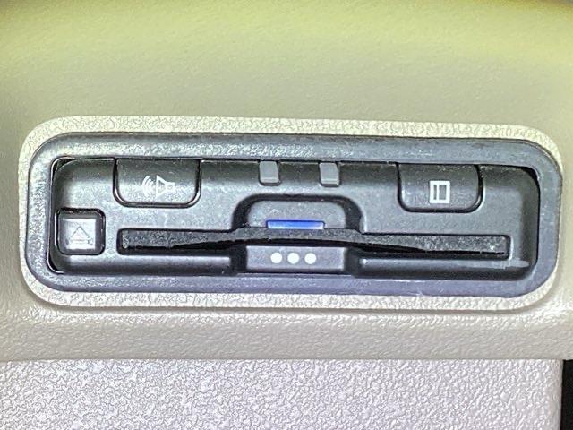 Ｎ－ＢＯＸジョイ ベースグレード　試乗車　禁煙車　メモリーナビ　フルセグ　全周囲カメラ　踏み間違い防止装置　Ｂカメラ　横滑り防止機能　ＬＥＤランプ　クルーズコントロール　パワーウィンドウ　前席シートヒーター　スマートキー　ベンチシート（15枚目）