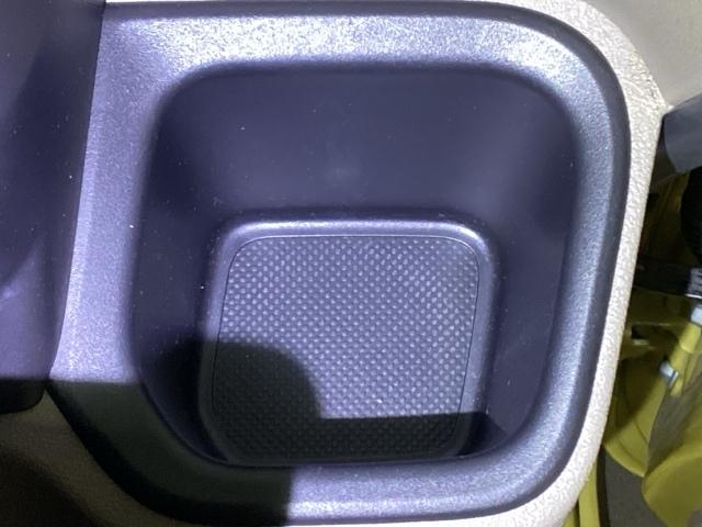 Ｎ－ＢＯＸジョイ ベースグレード　試乗車　禁煙車　メモリーナビ　フルセグ　全周囲カメラ　踏み間違い防止装置　Ｂカメラ　横滑り防止機能　ＬＥＤランプ　クルーズコントロール　パワーウィンドウ　前席シートヒーター　スマートキー　ベンチシート（30枚目）