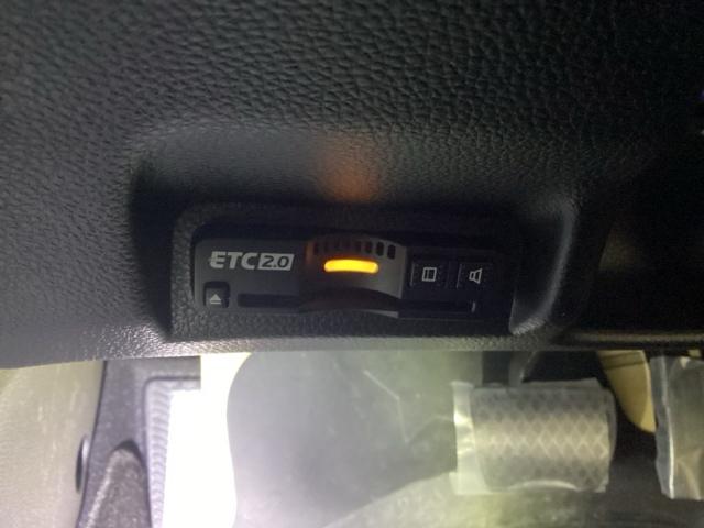 ＥＴＣ２．０が標準装備です。高速道路の渋滞情報などをナビとリンクして画面でお知らせします。