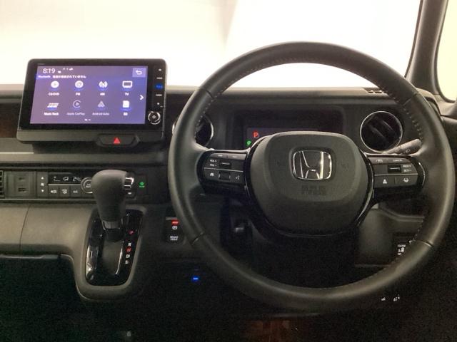 Ｎ－ＢＯＸカスタム ターボ　両側電動スライドドア　リアカメラ　ＥＴＣ　イモビライザー　衝突被害軽減　ベンチシート　キーフリー　Ｐセンサー　ＥＳＣ　パワステ　ＤＶＤ再生　両席エアバック　サイドエアバッグ　ターボ車　ＵＳＢ接続（3枚目）