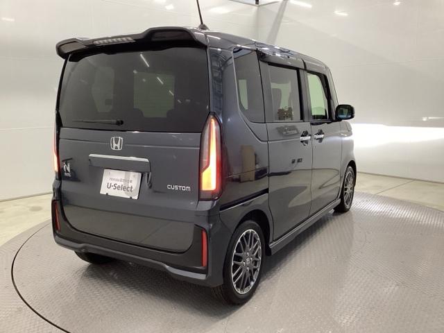 Ｎ－ＢＯＸカスタム ターボ　両側電動スライドドア　リアカメラ　ＥＴＣ　イモビライザー　衝突被害軽減　ベンチシート　キーフリー　Ｐセンサー　ＥＳＣ　パワステ　ＤＶＤ再生　両席エアバック　サイドエアバッグ　ターボ車　ＵＳＢ接続（8枚目）