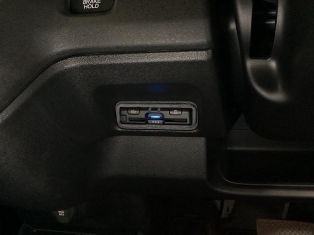 Ｎ－ＢＯＸカスタム ターボ　両側電動スライドドア　リアカメラ　ＥＴＣ　イモビライザー　衝突被害軽減　ベンチシート　キーフリー　Ｐセンサー　ＥＳＣ　パワステ　ＤＶＤ再生　両席エアバック　サイドエアバッグ　ターボ車　ＵＳＢ接続（15枚目）