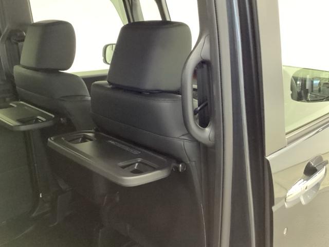 Ｎ－ＢＯＸカスタム ターボ　両側電動スライドドア　リアカメラ　ＥＴＣ　イモビライザー　衝突被害軽減　ベンチシート　キーフリー　Ｐセンサー　ＥＳＣ　パワステ　ＤＶＤ再生　両席エアバック　サイドエアバッグ　ターボ車　ＵＳＢ接続（30枚目）