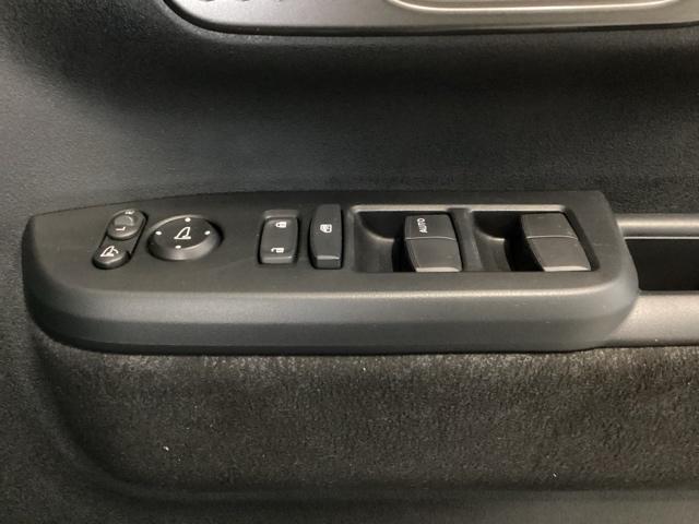 Ｎ－ＢＯＸカスタム ターボ　両側電動スライドドア　リアカメラ　ＥＴＣ　イモビライザー　衝突被害軽減　ベンチシート　キーフリー　Ｐセンサー　ＥＳＣ　パワステ　ＤＶＤ再生　両席エアバック　サイドエアバッグ　ターボ車　ＵＳＢ接続（32枚目）