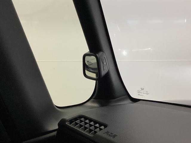 Ｎ－ＢＯＸカスタム ターボ　両側電動スライドドア　リアカメラ　ＥＴＣ　イモビライザー　衝突被害軽減　ベンチシート　キーフリー　Ｐセンサー　ＥＳＣ　パワステ　ＤＶＤ再生　両席エアバック　サイドエアバッグ　ターボ車　ＵＳＢ接続（36枚目）