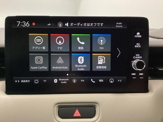 ヴェゼル e:HEVZ・PLaYパッケージ 電動リアゲート シートヒーター ETC オートクルーズコントロール アイドリングストップ LEDヘッド USB 電動テールゲート 衝突被害軽減システム リヤカメラ フルセグテレビ 横滑り防止装置(3枚目)