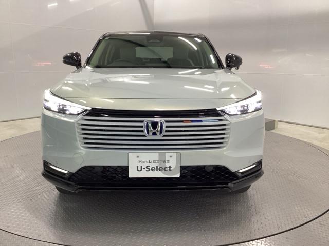 ヴェゼル e:HEVZ・PLaYパッケージ 電動リアゲート シートヒーター ETC オートクルーズコントロール アイドリングストップ LEDヘッド USB 電動テールゲート 衝突被害軽減システム リヤカメラ フルセグテレビ 横滑り防止装置(6枚目)