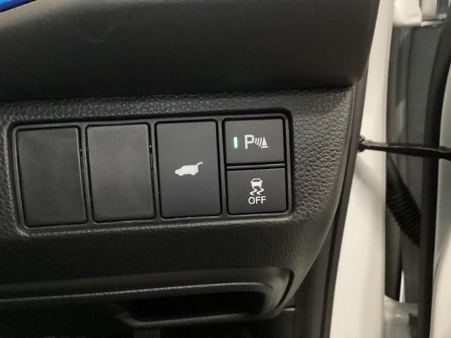 ヴェゼル e:HEVZ・PLaYパッケージ 電動リアゲート シートヒーター ETC オートクルーズコントロール アイドリングストップ LEDヘッド USB 電動テールゲート 衝突被害軽減システム リヤカメラ フルセグテレビ 横滑り防止装置(14枚目)