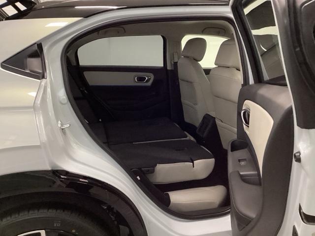 ヴェゼル e:HEVZ・PLaYパッケージ 電動リアゲート シートヒーター ETC オートクルーズコントロール アイドリングストップ LEDヘッド USB 電動テールゲート 衝突被害軽減システム リヤカメラ フルセグテレビ 横滑り防止装置(23枚目)