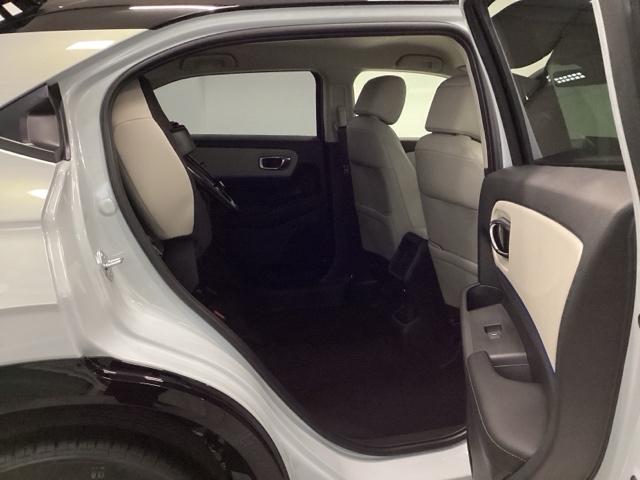 ヴェゼル e:HEVZ・PLaYパッケージ 電動リアゲート シートヒーター ETC オートクルーズコントロール アイドリングストップ LEDヘッド USB 電動テールゲート 衝突被害軽減システム リヤカメラ フルセグテレビ 横滑り防止装置(24枚目)