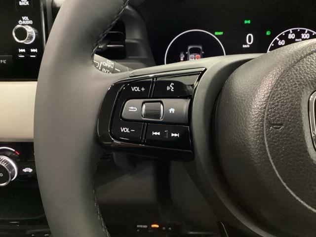 ヴェゼル e:HEVZ・PLaYパッケージ 電動リアゲート シートヒーター ETC オートクルーズコントロール アイドリングストップ LEDヘッド USB 電動テールゲート 衝突被害軽減システム リヤカメラ フルセグテレビ 横滑り防止装置(33枚目)