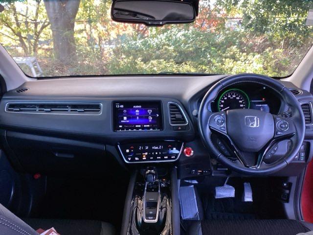 フロントガラスが大きく、ワイドな視界で運転もしやすくなるように、設計されています。