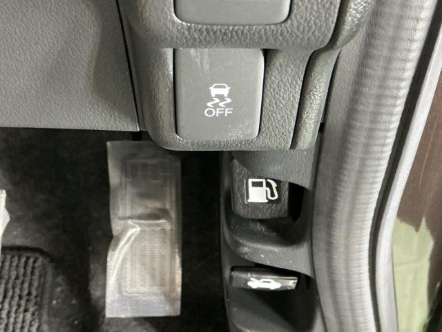 Ｎ－ＢＯＸ Ｇ・Ｌパッケージ　ドラレコ　ナビ　Ｒカメラ　ブルートゥース　Ｉ－ＳＴＯＰ　ベンチ席　メンテナンスノート　カラーバックモニター　全席ＰＷ　イモビライザー　１セグ　ＡＡＣ　横滑り防止　スマートキー　ＡＢＳ　ＥＴＣ（22枚目）