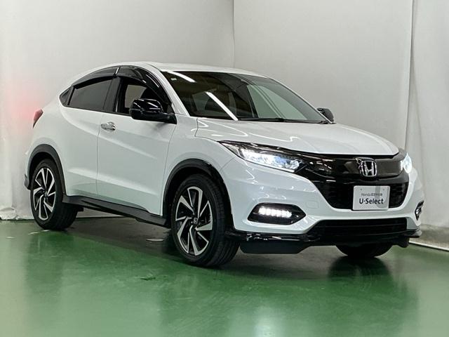 ヴェゼル ＲＳ・ホンダセンシング　ドラレコ　ナビ　Ｒカメラ　ブルートゥース　盗難防止　バックモニター　サイドエアバック　スマ－トキ－　シートヒータ　ＬＥＤライト　地デジＴＶ　ドライブレコーダー装着車　フルオートエアコン　整備記録簿（7枚目）