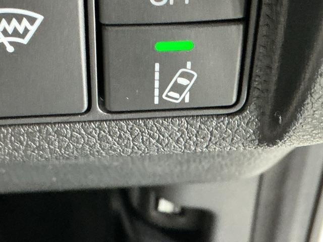 ヴェゼル ＲＳ・ホンダセンシング　ドラレコ　ナビ　Ｒカメラ　ブルートゥース　盗難防止　バックモニター　サイドエアバック　スマ－トキ－　シートヒータ　ＬＥＤライト　地デジＴＶ　ドライブレコーダー装着車　フルオートエアコン　整備記録簿（25枚目）