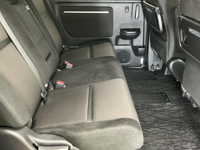 ステップワゴンスパーダ スパーダホンダセンシング　ドラレコ　ナビ　Ｒカメラ　ブルートゥース　盗難防止　助手席エアバッグ　Ｗパワスラ　記録簿有　地デジ　ＬＥＤライト　横滑り防止システム　オートエアコン　リアカメラ　ドライブレコーダー装着車　ＵＳＢ（53枚目）