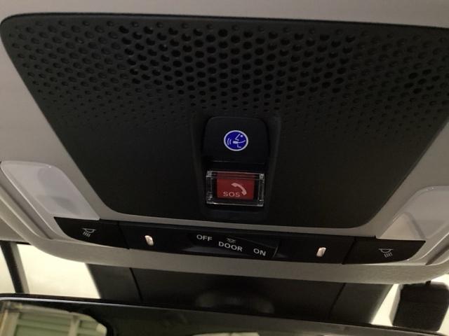 ヴェゼル ｅ：ＨＥＶＺ　シートヒーター　ドラレコ　ＥＴＣ　衝突回避支援ブレーキ機能　スマキ　Ｐトランク　フルオートエアコン　Ｄレコ　エアバッグ　両席エアバック　Ｒカメ　パワーウィンドウ　ＬＥＤランプ　ソナー　クルーズＣ（37枚目）