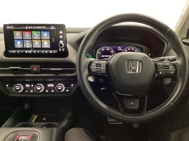 ZR-V e:HEVZ シートヒーター 電動リアゲート ETC Pセンサー レザー Bカメラ サイドエアバック パワ-シ-ト ナビTV LEDヘッドライト USB接続 地デジ Sヒーター サポカー パワーステアリング イモビ(3枚目)