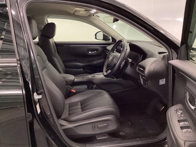 ZR-V e:HEVZ シートヒーター 電動リアゲート ETC Pセンサー レザー Bカメラ サイドエアバック パワ-シ-ト ナビTV LEDヘッドライト USB接続 地デジ Sヒーター サポカー パワーステアリング イモビ(16枚目)