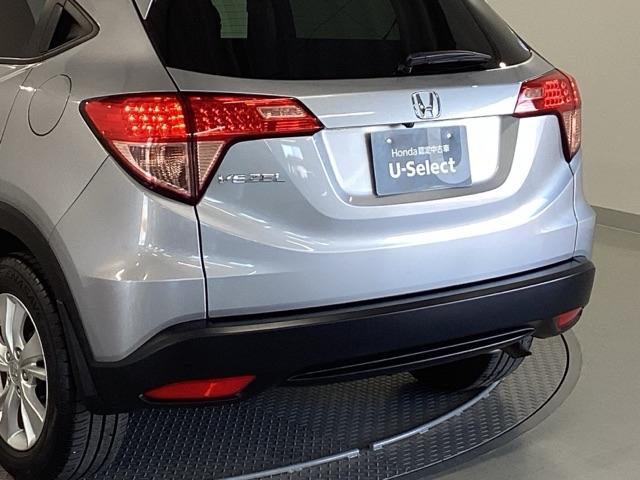 ヴェゼル Ｘ・ホンダセンシング　純正メモリーナビ　リアカメラ　ＥＴＣ　Ｒカメラ　Ｗエアバッグ　盗難防止　アクティブクルーズコントロール　オートエアコン　ＬＥＤランプ　衝突軽減ブレ－キ　パワステ　整備記録簿　カーテンエアバック　ＡＢＳ（30枚目）