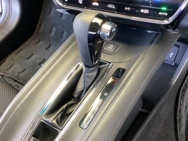 ヴェゼル Ｘ・ホンダセンシング　純正メモリーナビ　リアカメラ　ＥＴＣ　Ｒカメラ　Ｗエアバッグ　盗難防止　アクティブクルーズコントロール　オートエアコン　ＬＥＤランプ　衝突軽減ブレ－キ　パワステ　整備記録簿　カーテンエアバック　ＡＢＳ（38枚目）