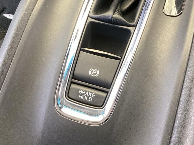 ヴェゼル Ｘ・ホンダセンシング　純正メモリーナビ　リアカメラ　ＥＴＣ　Ｒカメラ　Ｗエアバッグ　盗難防止　アクティブクルーズコントロール　オートエアコン　ＬＥＤランプ　衝突軽減ブレ－キ　パワステ　整備記録簿　カーテンエアバック　ＡＢＳ（39枚目）