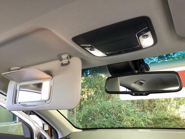 ヴェゼル Ｘ・ホンダセンシング　純正メモリーナビ　リアカメラ　ＥＴＣ　Ｒカメラ　Ｗエアバッグ　盗難防止　アクティブクルーズコントロール　オートエアコン　ＬＥＤランプ　衝突軽減ブレ－キ　パワステ　整備記録簿　カーテンエアバック　ＡＢＳ（46枚目）