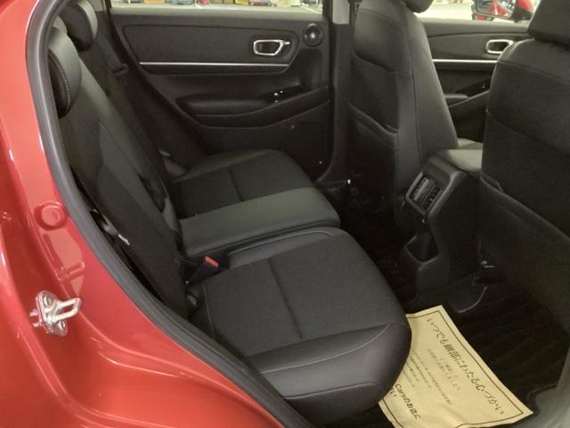 ヴェゼル e:HEVZ リアカメラ シートヒーター ETC 衝突回避支援ブレーキ機能 パノラミックビューモニター スマキ フルオートエアコン Dレコ エアバッグ 両席エアバック Rカメ パワーウィンドウ LEDランプ ABS(12枚目)