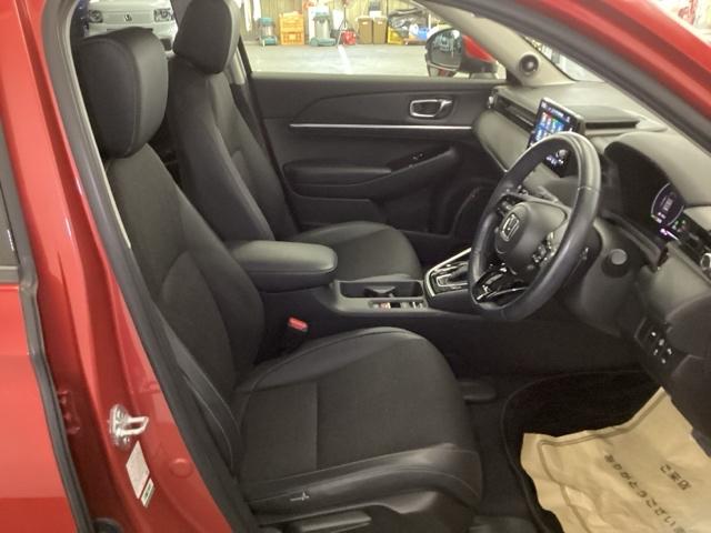 ヴェゼル e:HEVZ リアカメラ シートヒーター ETC 衝突回避支援ブレーキ機能 パノラミックビューモニター スマキ フルオートエアコン Dレコ エアバッグ 両席エアバック Rカメ パワーウィンドウ LEDランプ ABS(13枚目)