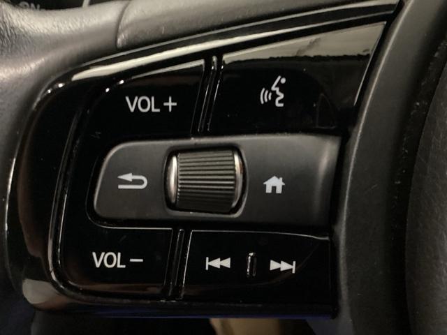 ヴェゼル e:HEVZ リアカメラ シートヒーター ETC 衝突回避支援ブレーキ機能 パノラミックビューモニター スマキ フルオートエアコン Dレコ エアバッグ 両席エアバック Rカメ パワーウィンドウ LEDランプ ABS(22枚目)