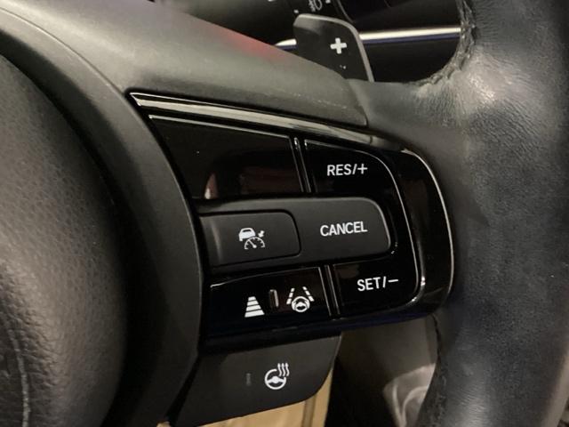 ヴェゼル e:HEVZ リアカメラ シートヒーター ETC 衝突回避支援ブレーキ機能 パノラミックビューモニター スマキ フルオートエアコン Dレコ エアバッグ 両席エアバック Rカメ パワーウィンドウ LEDランプ ABS(28枚目)