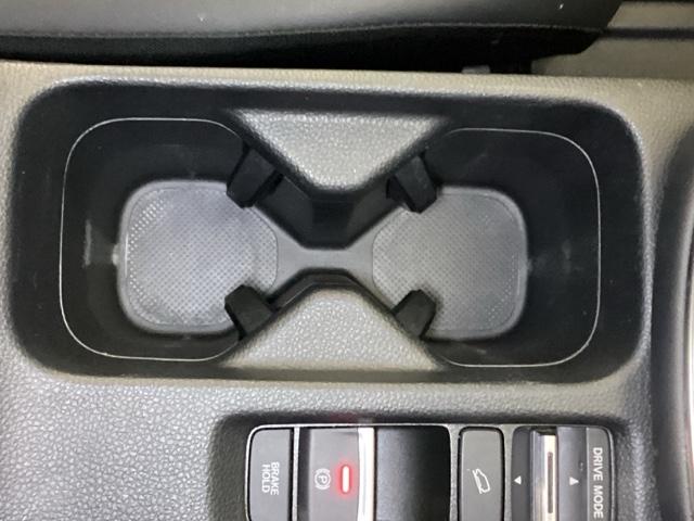 ヴェゼル e:HEVZ リアカメラ シートヒーター ETC 衝突回避支援ブレーキ機能 パノラミックビューモニター スマキ フルオートエアコン Dレコ エアバッグ 両席エアバック Rカメ パワーウィンドウ LEDランプ ABS(33枚目)