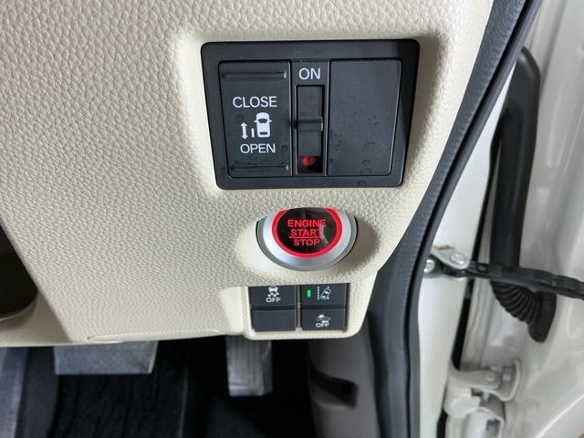 Ｎ－ＢＯＸ Ｇ・ＥＸホンダセンシング　ドラレコ　ナビ　Ｒカメラ　ブルートゥース　パワーウインドウ　衝突軽減　フルセグＴＶ　Ｂモニ　ＬＥＤ　エアバッグ　キーレススタート　ＥＴＣ　スマ－トキ－　オートライト　ＤＶＤ再生　カーテンエアバッグ（30枚目）