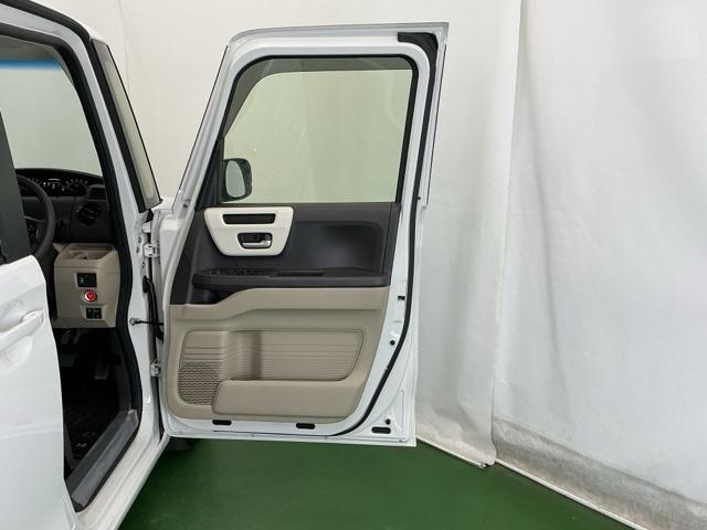 Ｎ－ＢＯＸ Ｇ・ＥＸホンダセンシング　ドラレコ　ナビ　Ｒカメラ　ブルートゥース　パワーウインドウ　衝突軽減　フルセグＴＶ　Ｂモニ　ＬＥＤ　エアバッグ　キーレススタート　ＥＴＣ　スマ－トキ－　オートライト　ＤＶＤ再生　カーテンエアバッグ（61枚目）