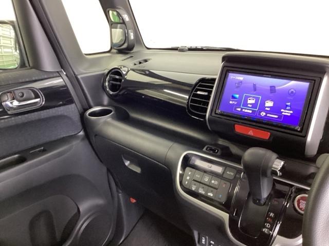 Ｎ－ＢＯＸカスタム ＧＳＳパッケージ　ナビ　Ｒカメラ　ブルートゥース　フルセグ　整備記録簿　スマ－トキ－　Ｂカメ　ＥＴＣ付き　エアコン　ＥＳＣ　Ａ－ＳＴＯＰ　盗難防止システム　パワーウィンドウ　運転席助手席エアバッグ　ＤＶＤ　ＡＢＳ（44枚目）