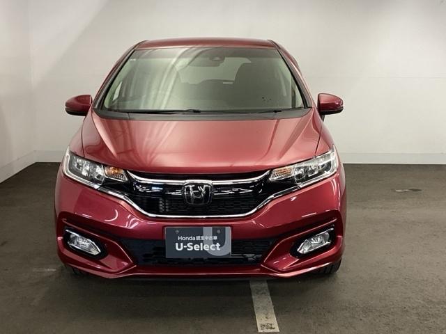 フィット １３Ｇ・Ｌホンダセンシング　ナビ　Ｒカメラ　ブルートゥース　フルセグ　ＥＴＣ車載器　ＤＶＤ再生可　サイドカーテンエアバック　ＵＳＢ　リアカメラ　エアバック　パワーウインドウ　記録簿　キーフリーシステム　ＬＥＤライト　ＶＳＡ（6枚目）